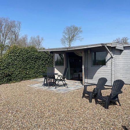 Logeerboerderij De Salix Villa Hitzum Ngoại thất bức ảnh